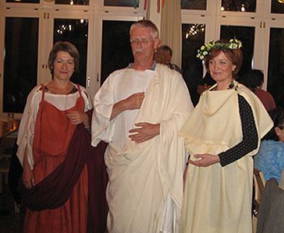 Kleider machen Leute - römische Modeschau
